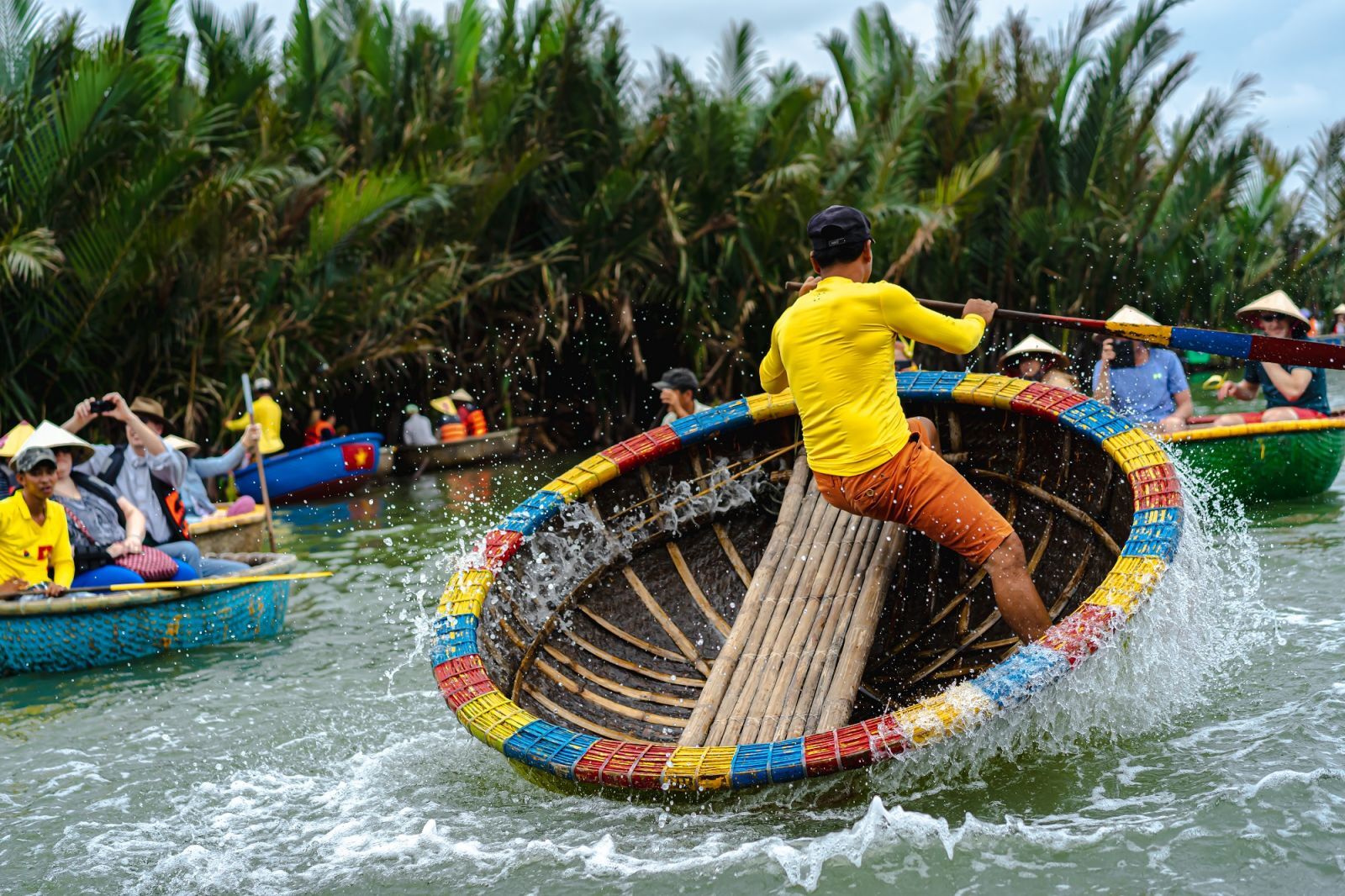 Capture the vibrant beauty of Vietnam’s coastal heritage post-visa